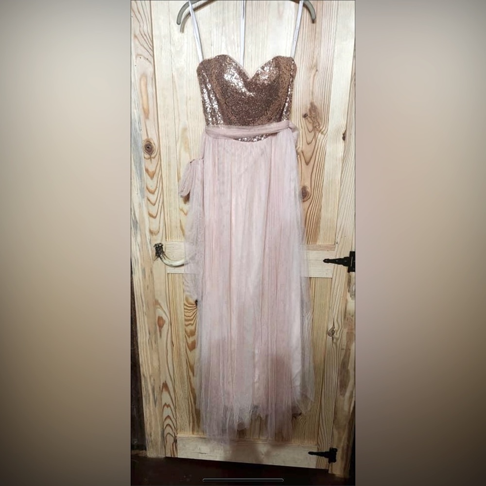 christina wu  i have 2 of these size 4 and 2 rose gold top and blush pink bottom